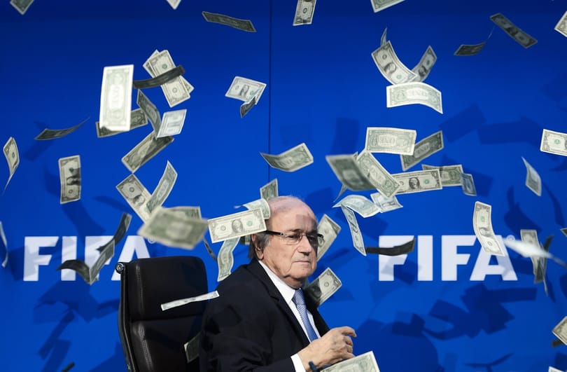 Élet Blatter után: már nem Platini a favorit