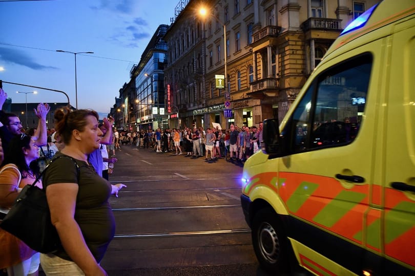 Leültek piknikezni a Deákon a tüntetők, de már tervezik a következő célt