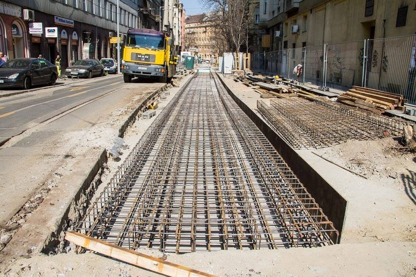 Fellélegezhet Budapest: még az idén elkészül a fonódó villamos