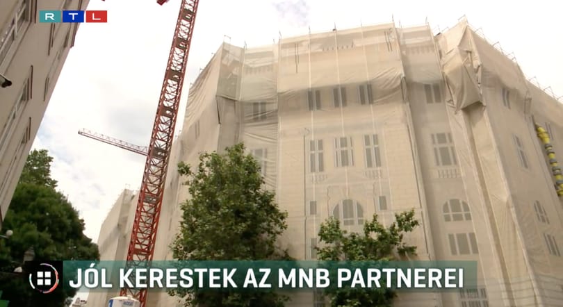 400 milliárdos vesztesége volt tavaly a Nemzeti Banknak, a jegybankelnök fia és köre ugyanakkor továbbra is jól keres rajta