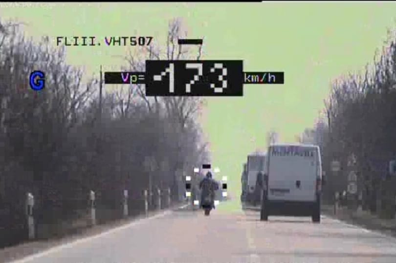 90-es szakaszon 173 km/h-val száguldott Kisbéren ez a motoros