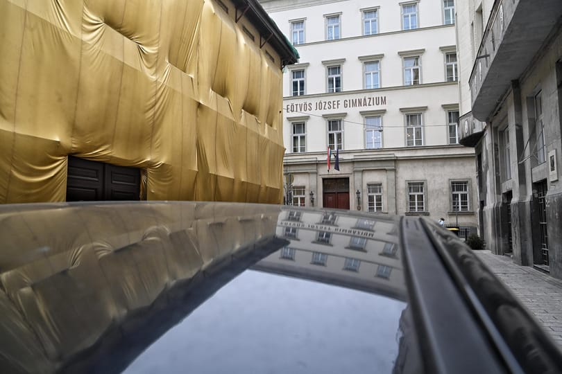 A rendőrségtől a nyomozó ügyészséghez került az Eötvös József Gimnázium vesztegetési ügye