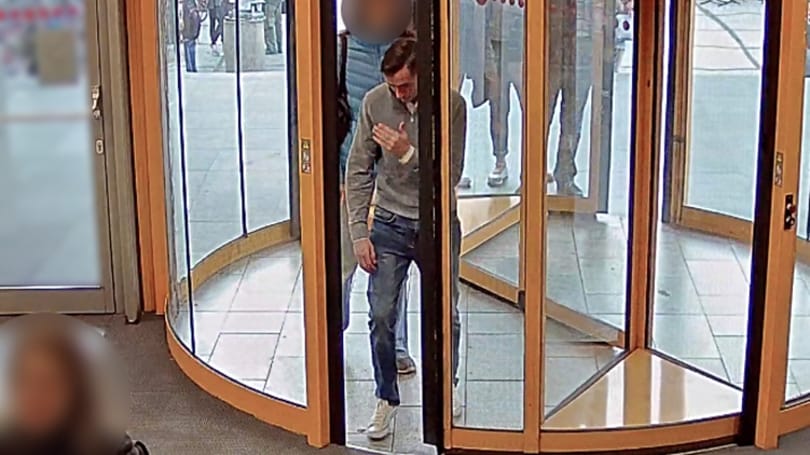 Műszaki cikket ígérgető csalót keres a rendőrség – fotó