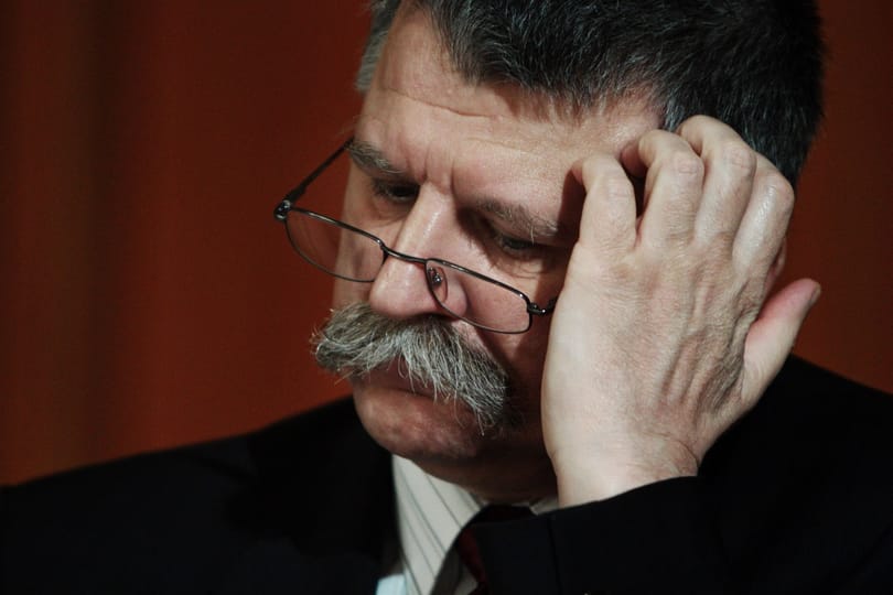 Kövér: a senkiháziakat le kellett volna ráncigálni