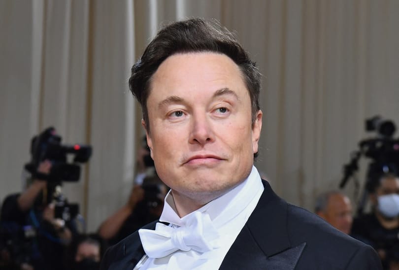 Lebunkózta az OpenAI vezére Elon Muskot, aki sértődésből hagyta ott a céget