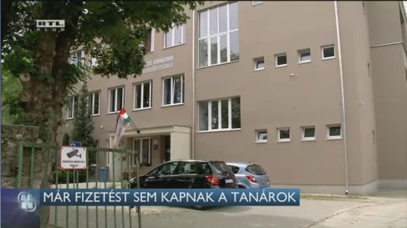 Már fizetést sem kapnak a tanárok Mezőcsáton