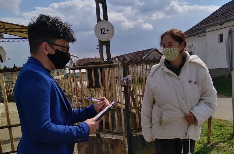 Több ezer embernek segítettek regisztrálni aktivisták a vakcinákra az ország hátrányos helyzetű településein