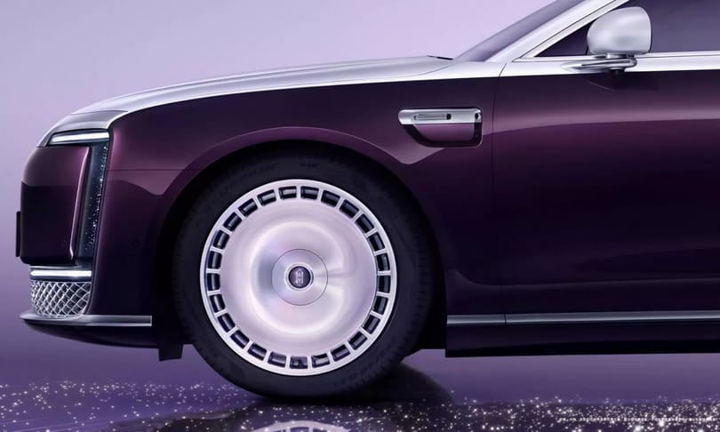 A Huawei új luxusautója már a Maybachra és a Rolls-Royce-ra támad