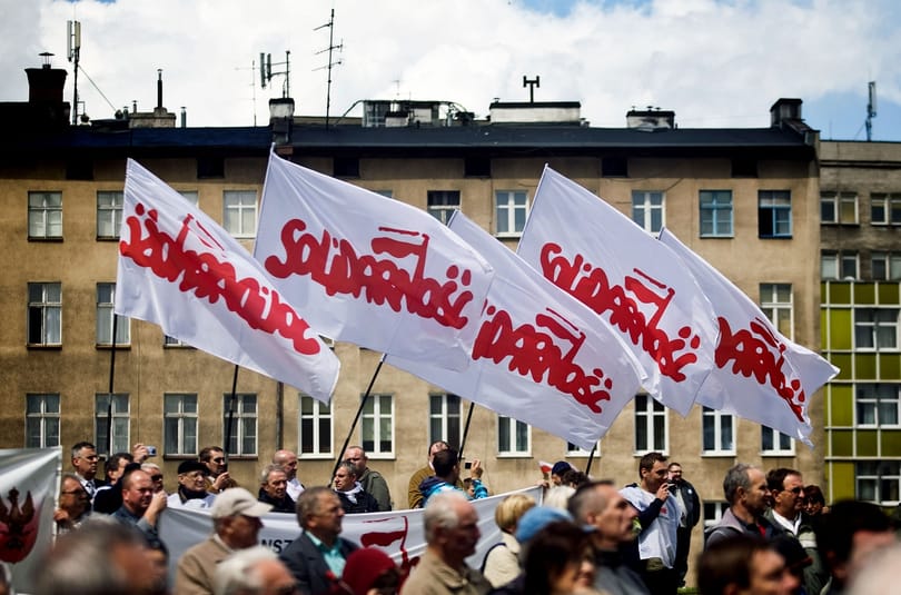 Elvehetik a Szolidaritás logóját