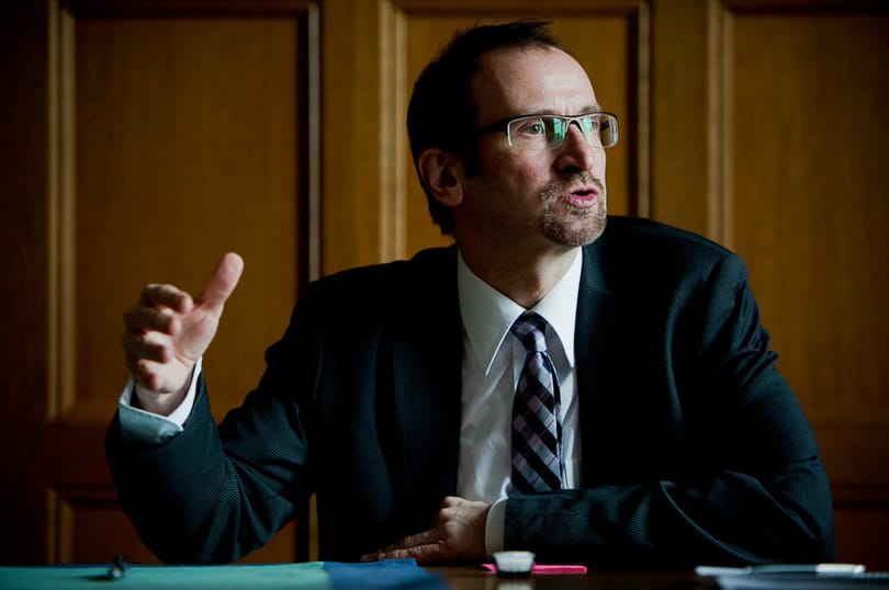 Szájer a bírókról és az igazságszolgáltatás új rendszeréről