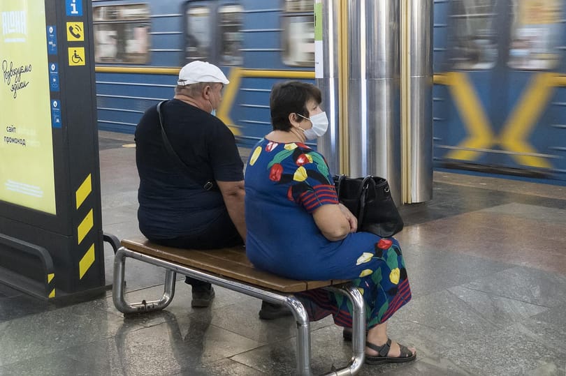 Fokozódik a járvány, lezárja határait Ukrajna