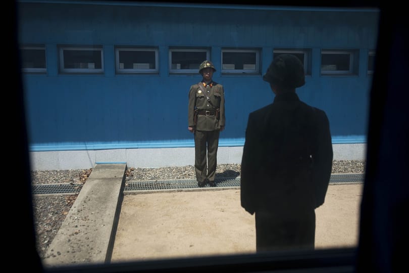 Tesztrakétákat lőtt ki Észak-Korea
