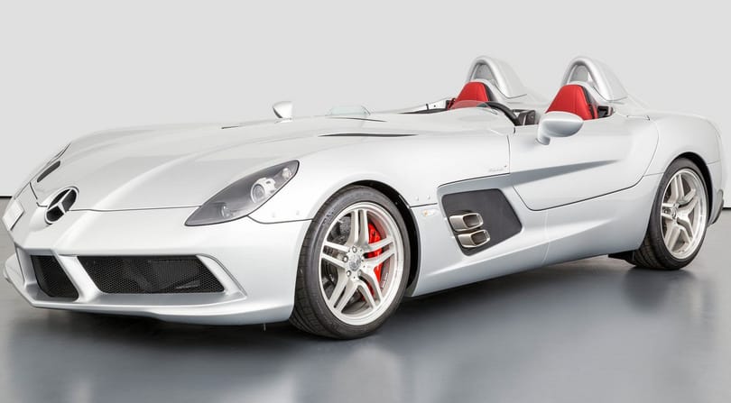 860 millió forintot kérnek ezért a 10 évesen is új Mercedesért
