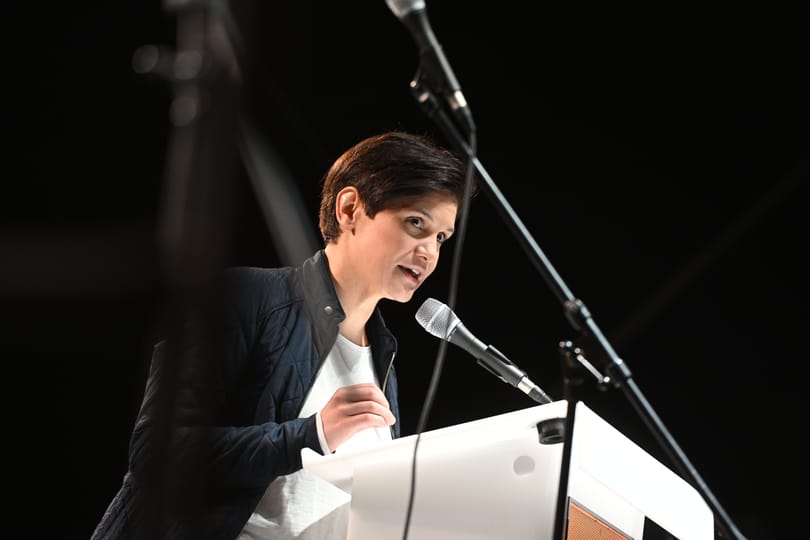 Pottyondy Edina: Most omlik ránk a kormány minden hazugsága, én egyre dühösebb vagyok