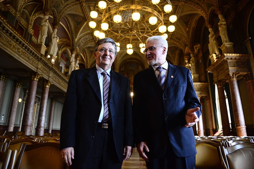 Pálinkás József: Véget érhet egy méltatlan huzavona?