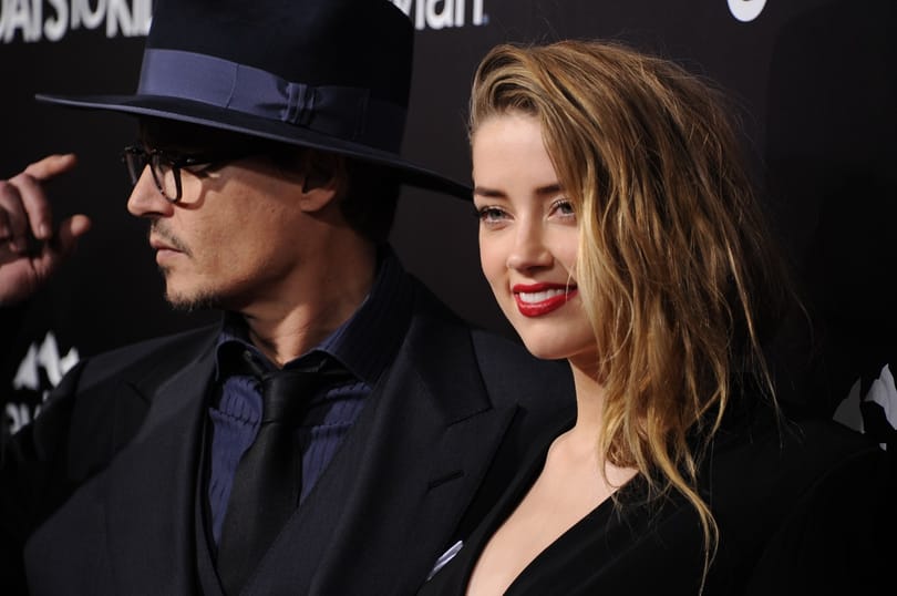 Amber Heard: „Johnny Depp felpofozott, aztán a hajamnál fogva rángatott”