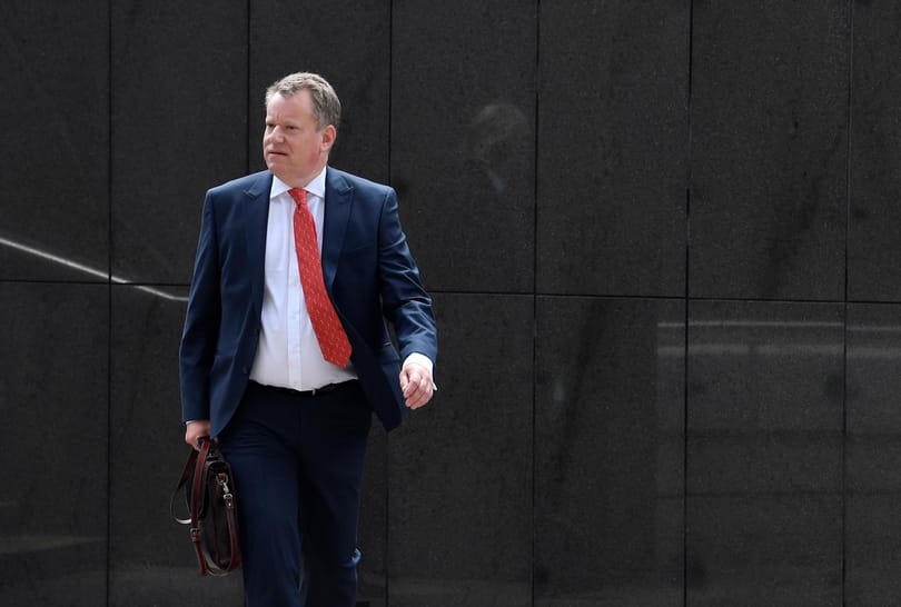 Lemondott a brit Brexit-ügyi államtitkár