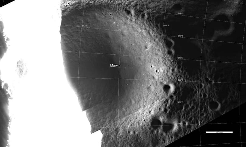 Olyan fotókat készített a NASA a Holdról, amilyeneket ritkán látni róla