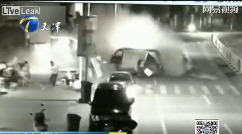 Horror: ilyen pusztítást rendezett egy részegen száguldozó autós - videó