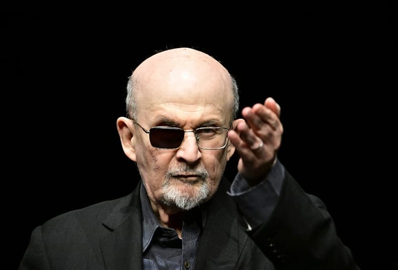 Mitologikus mesét idéz meg új regényében Salman Rushdie