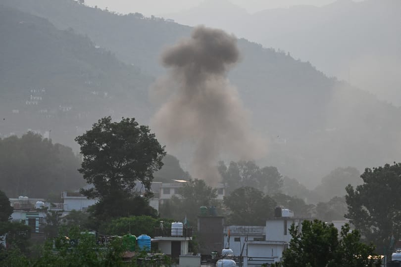India szerint Pakisztán megsérti a szombaton életbe lépett tűzszünetet