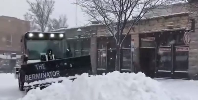 Több mint 1800 járatot töröltek az Egyesült Államokban a viharok miatt