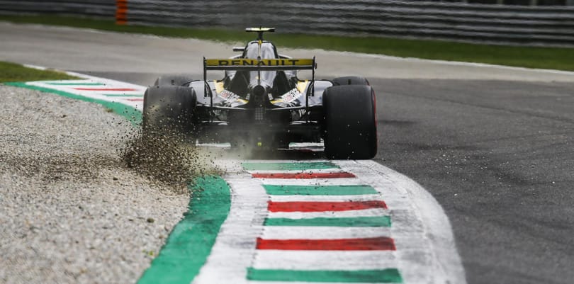 Újabb öt évig lesznek versenyek a legendás F1-es pályán