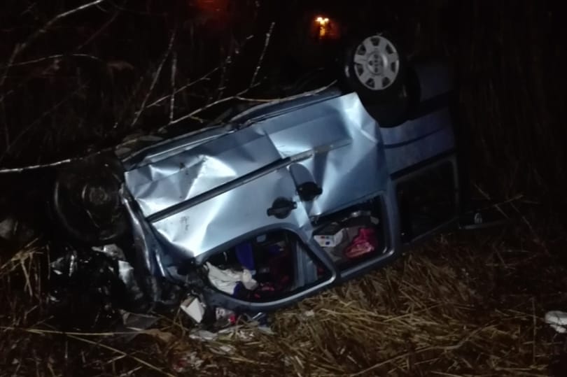 Durva baleset volt a 4-esen, meghalt egy 14 éves lány