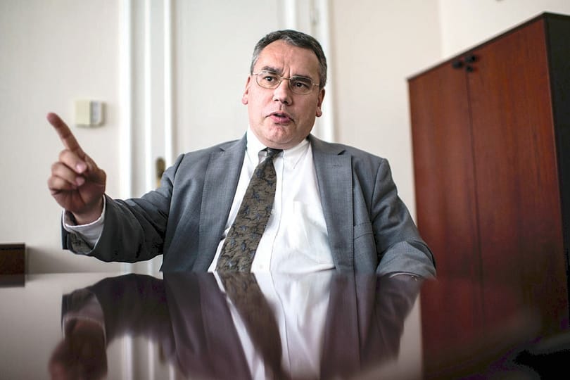 Nekiment a kormánynak a bankszövetség