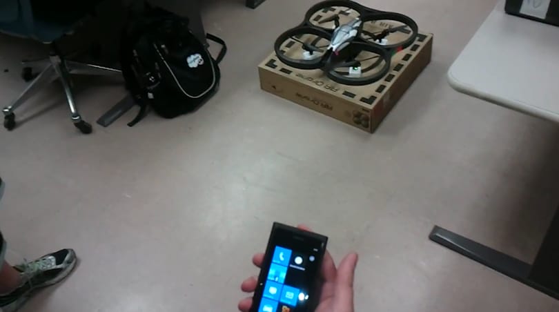 Alakul az AR.Drone 2.0 irányítása Windows Phone okostelefonnal [videó]