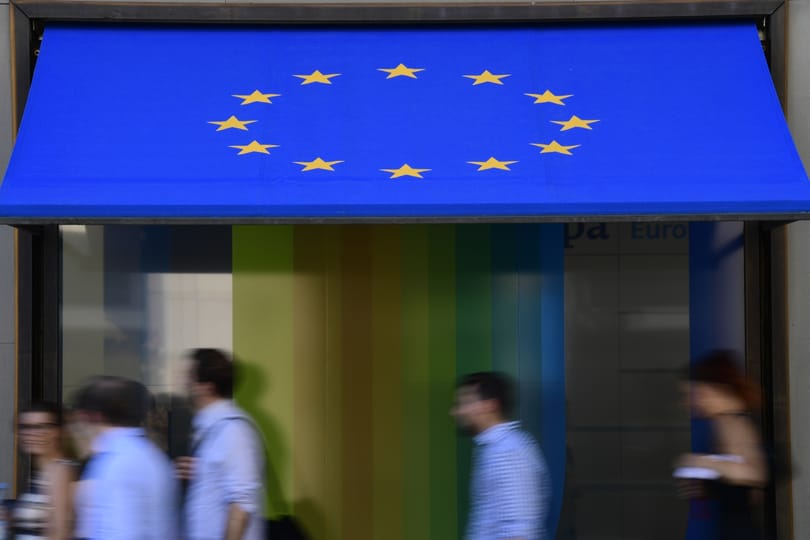 Tízezrek követelik London kiválását Nagy-Britanniából