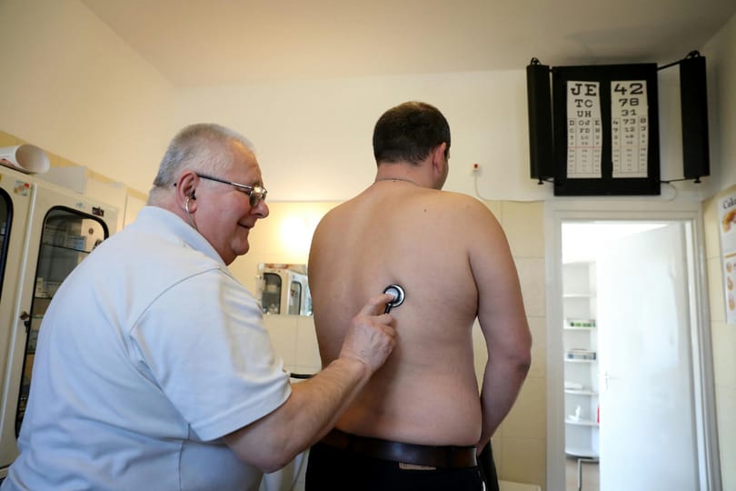 Elárulta Győrfi Pál, hány háziorvos vállalta az ügyeletet az új rendszerben