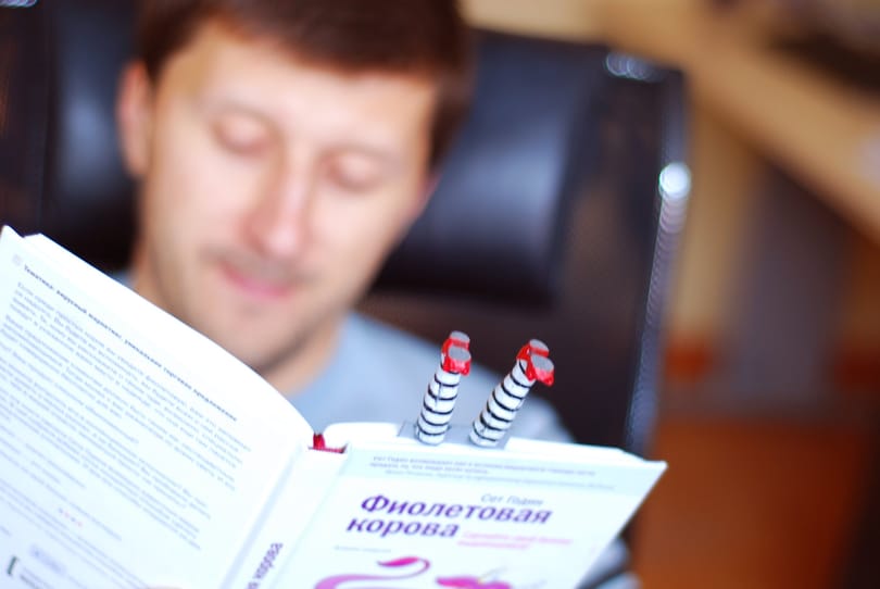 Halott boszorkány lába a legjobb könyvjelző!