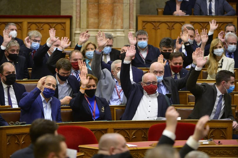 Van, ami nem változik: a kormány idén is kisöpörte az utolsó forintokat a költségvetésből