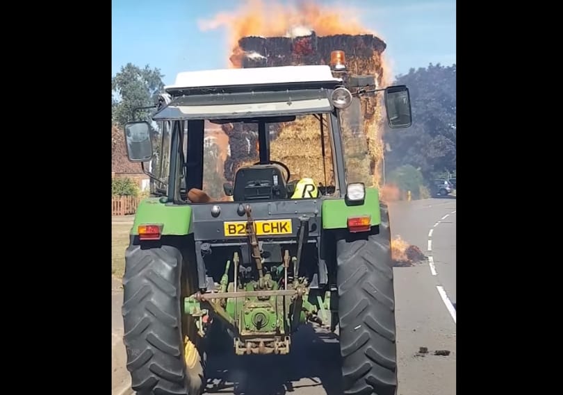Egy pillanat elég volt, és hatalmas tűzgolyóvá vált az utánfutó – videó