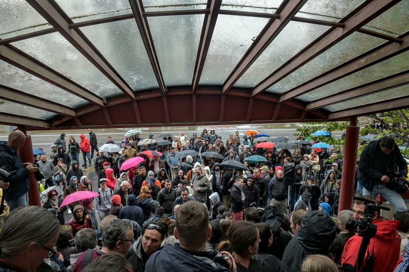 Újabb kérdésben fordulnak bírósághoz a népszabisok