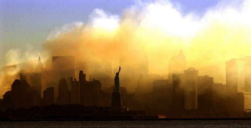„Még nem tudjuk, mi történt” – videók a WTC elleni terrortámadásról