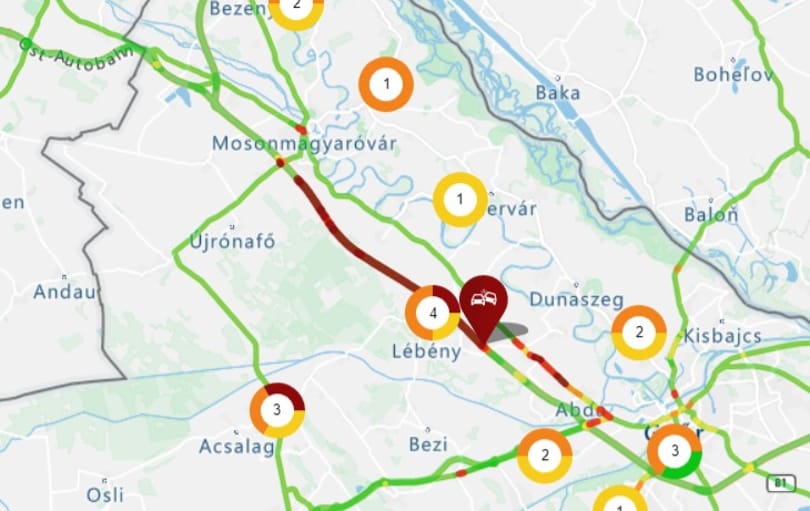 Már 20 kilométeres a torlódás Lébénynél az M1-esen