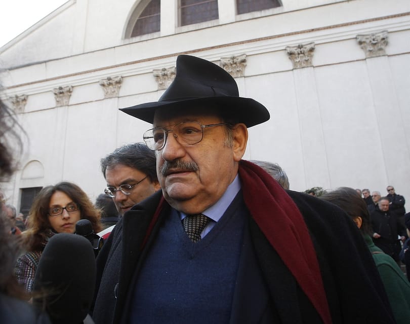 Umberto Eco is részt vesz az EU 