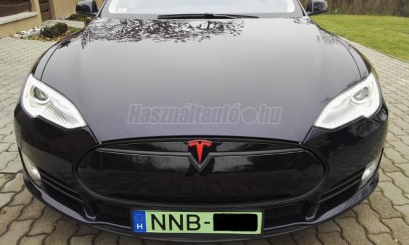 Mennyibe kerül hazánk legolcsóbb Teslája?