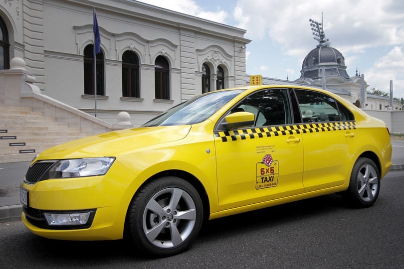 Állami taxikártyával furikáztak a pesti éjszakában egy hivatal dolgozói?