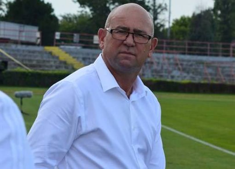 Kirúgta vezetőedzőjét a Kisvárda