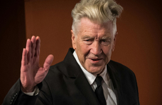 „Az ötlet olyan, mint a hal. Ha kicsi kell, elég a sekélyesben horgászni, ha nagy, le kell menni a mélybe” – David Lynch emlékezete