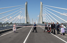 Orbán Viktor Szíjj Lászlónak is megköszönte az új Duna-hidat – képekkel