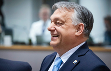 Orbán Viktor egy jobboldali olasz napilapnak: az Európai Bizottság mindenben kudarcot vallott