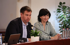 Vitézy Dávid azt javasolja a Fővárosi Közgyűlésnek, hogy álljon ki a sajtó- és véleményszabadság mellett