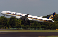 Meghalt egy ember a Singapore Airlines turbulenciába került gépén