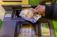 Hónapokig nem aludt egy szekszárdi nyugdíjas, mert tízezer forinttal kevesebbet adott ki neki egy bankautomata