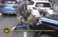 TEK-es videóval erősítette meg a kormány, hogy kémkedéssel vádolt ukránt fogtak Budapest belvárosában