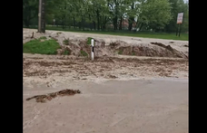 Villámárvizet okozott a Balatonnál egy szupercella – videó